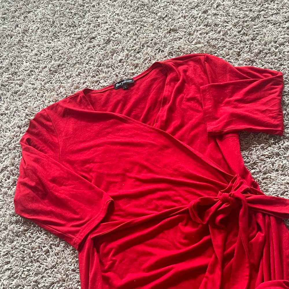 Berydress Red Faux Wrap Dress V-Neck 3/4 Sleeve Tie Waist Knee Length Size L
